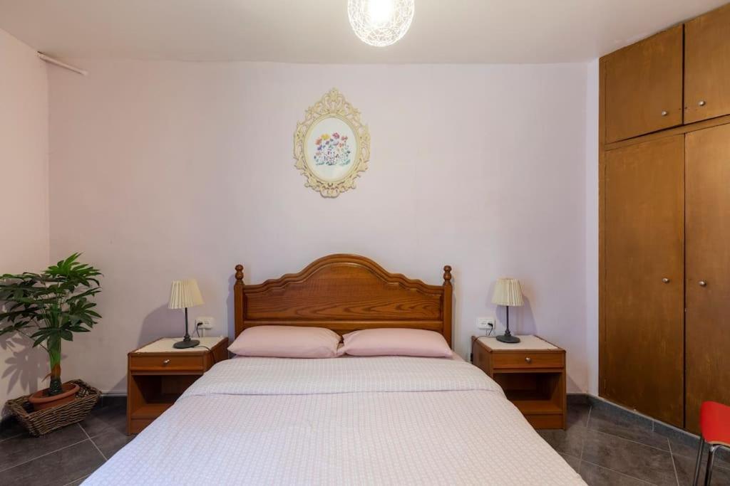 Subway Station Apartment Near Camp Nou Л'Успіталет-да-Любрагат Екстер'єр фото