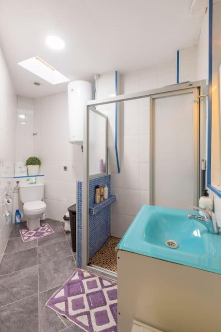 Subway Station Apartment Near Camp Nou Л'Успіталет-да-Любрагат Екстер'єр фото