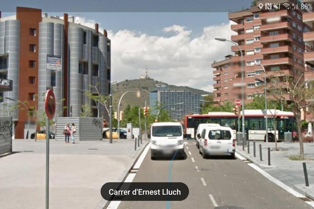 Subway Station Apartment Near Camp Nou Л'Успіталет-да-Любрагат Екстер'єр фото